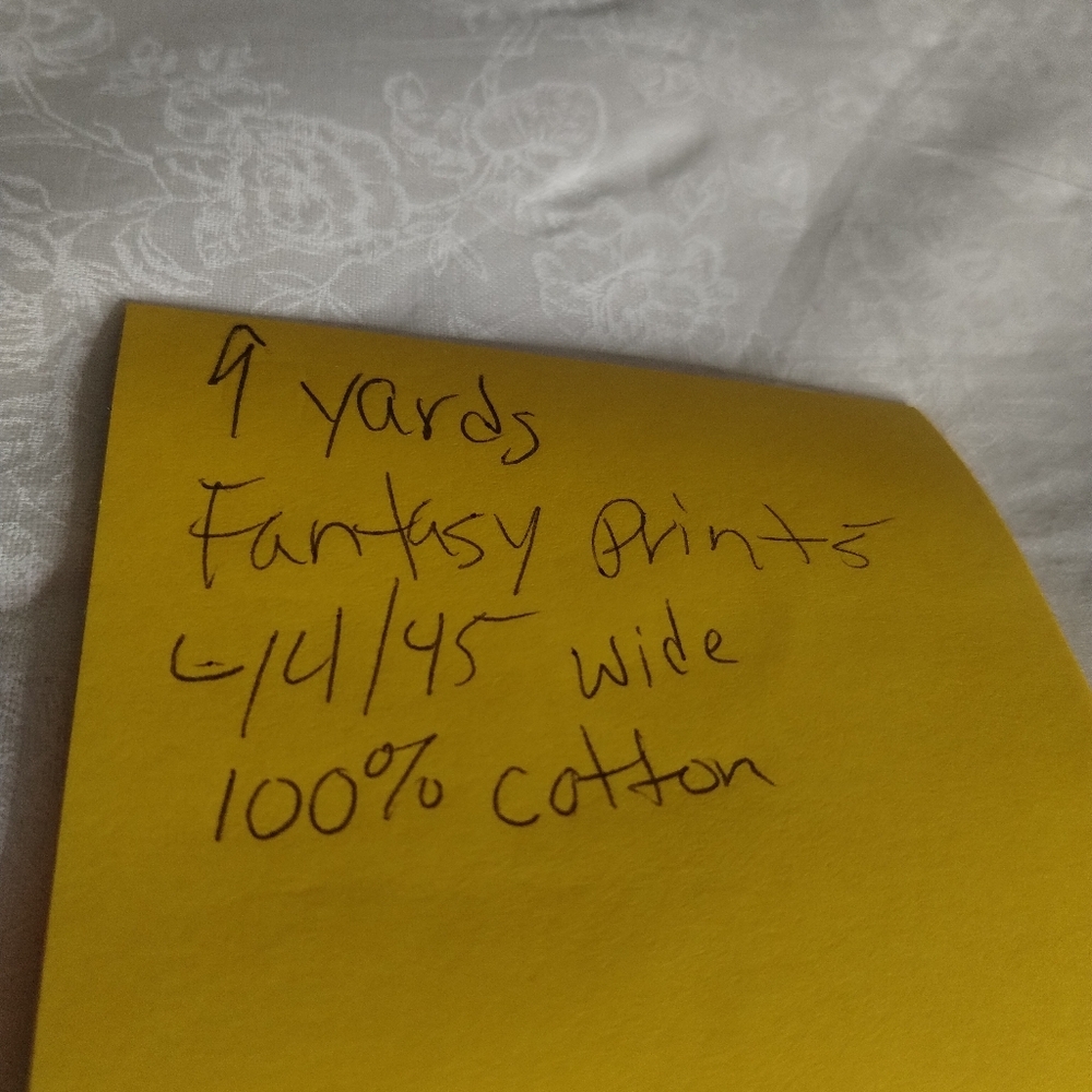 New 3 Continuous Yards Of White Floral Patterned Fabric - Picture 2 of 2
